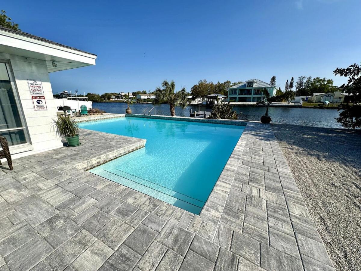 Blue Heron House, Private 4 Bedroom Waterfront W Heated Pool And Fire Pit Раскін Екстер'єр фото